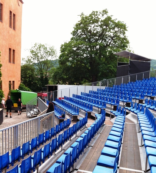 mobile Tribüne für 800 Zuschauer bei den Thüringer Schlossfestspielen